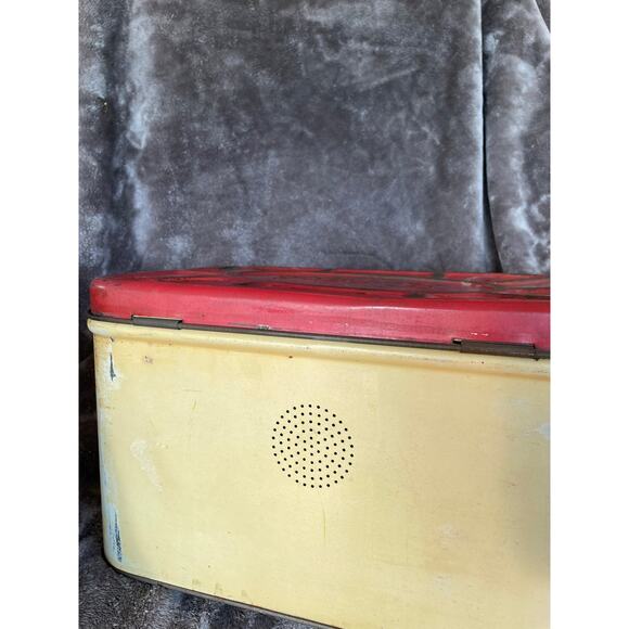 Vintage Metal Bread Box Tin Red White Hinged Floral Primitive Empeco Farm MCM - Picture 12 of 16